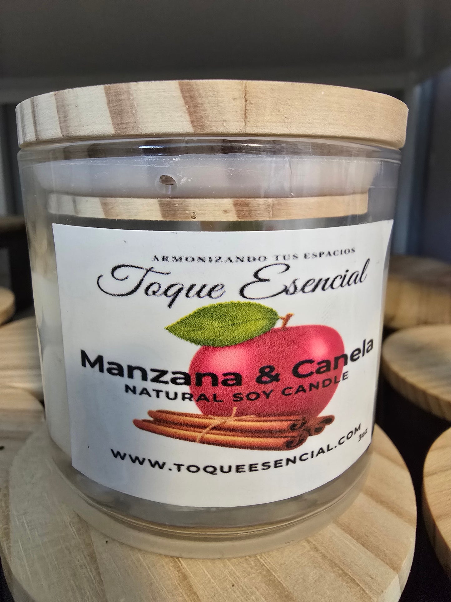 Vela de Manzana y Canela